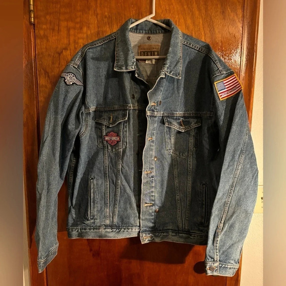 International Denim 3XL Jean Jacket with Harley Davidson patches - Picture 3 of 9